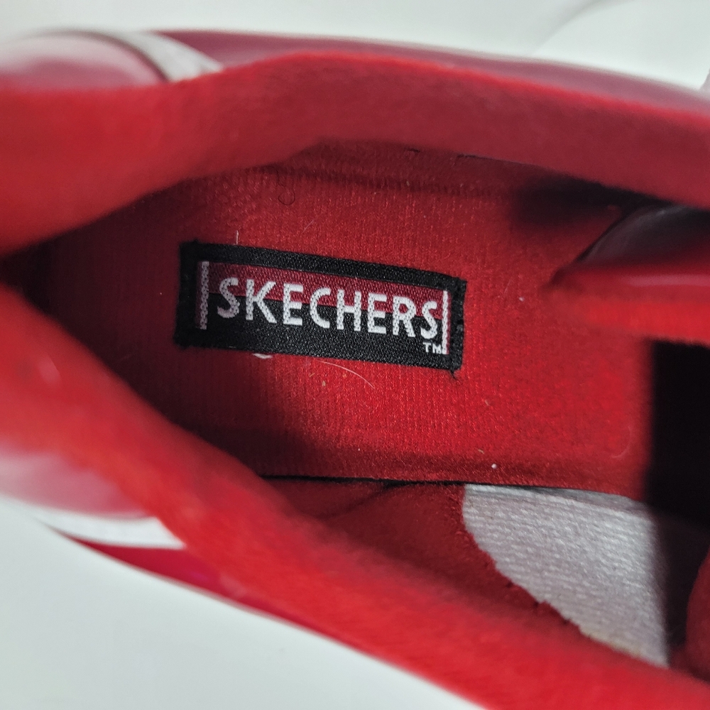 Skechers Heartbeats Loud Sneakers Women 9.5 Shiny Red White Y2K Chunky Heel - Picture 8 of 8